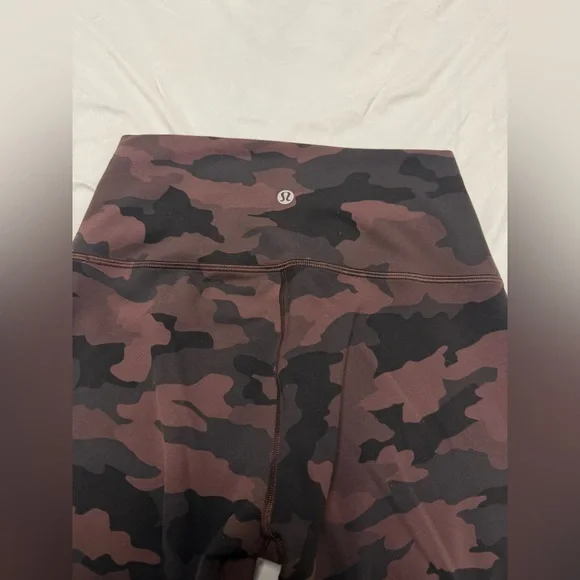 Lululemon Wunder Train High-Rise Tight 25" - Picture 8 of 9